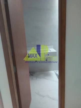 Imagem Imperdível: Apartamento de 3 quartos com suíte na Vila Granada, São Paulo-SP! 110m², 2 salas, 3 banheiros e 2 vagas. Venha conferir!