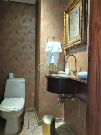 Imagem Excelente apartamento com 215m² em Perdizes Amplo living em tábuas corridas maciças com desnível...