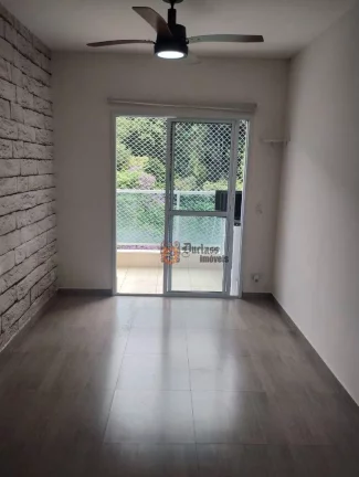 Imagem Apartamento com 2 dormitórios à venda, 83 m² por R$ 650.000 - Caraguatatuba - Caraguatatuba/SP