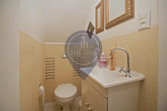 Imagem Imperdível: Casa à venda em São Paulo-SP, Vila Santo Estéfano - 3 quartos, 1 suíte, 2 salas, 3 banheiros, 2 vagas - 130m².
