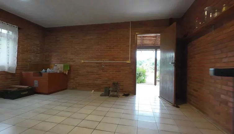 Imagem Sítio com 24.017,00m² com casa construída com 4 dormitórios 3 vagas em Ascurra/SC
