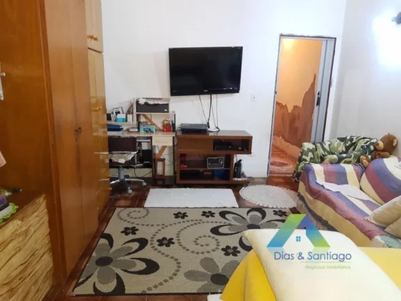 Imagem Sobrado 165 m² com 2 dormitórios, , edicula em cima com imenso quintal tipo varanda