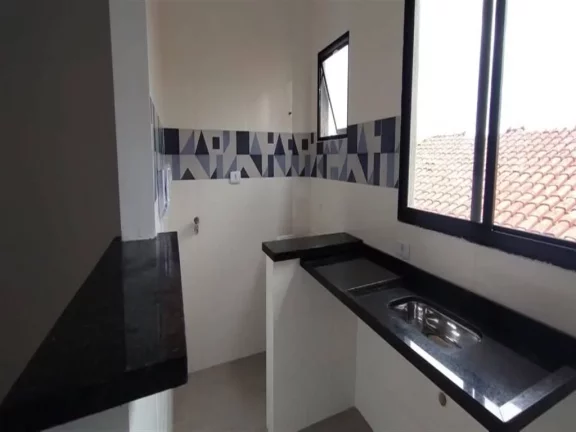 Imagem Sobrado com 2 dormitórios à venda, 50 m² por R$ 280.000,00 - Maracanã - Praia Grande/SP