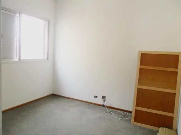 Imagem Praia de Pitangueiras, Altíssimo Padrão, Varanda Espetacular com Vista para o Mar, 2 Garagens, Lazer, 250 m² de área útil.