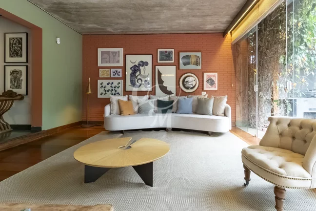 Imagem Linda Casa no Alto de Pinheiros, SP