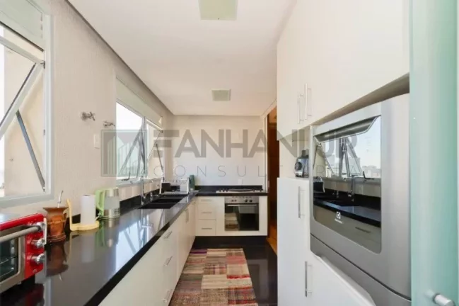 Imagem Imperdível oportunidade! Apartamento à venda em São Paulo-SP, Jardim Paulista. 3 quartos, 3 suítes, 3 salas, 4 banheiros, 4 vagas, 268m².