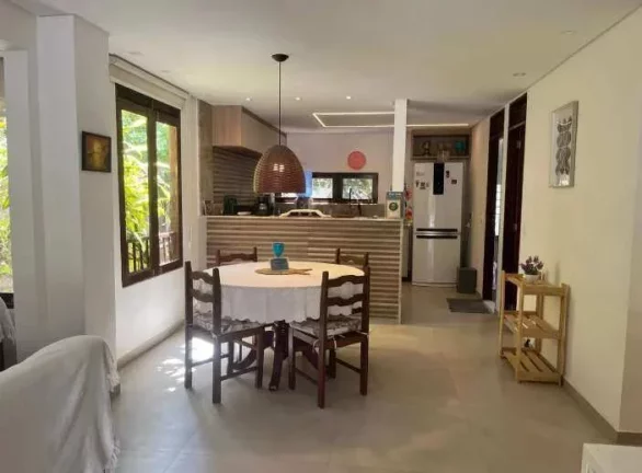 Imagem Casa de condomínio à venda em Ipojuca, Muro Alto, com 6 quartos, 260m2
