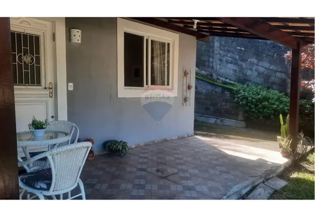 Imagem Linda casa bucólica em reserva Itaipu