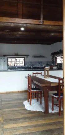 Imagem Casa em Condomínio para Venda em Rio de Janeiro, Campo Grande, 4 dormitórios, 1 suíte, 2 banheiros, 1 vaga