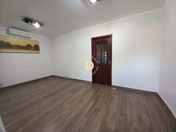 Imagem Casa - Parque Industrial - SJC - SP - 3 Dormitórios - (1 Suíte ) 120m²