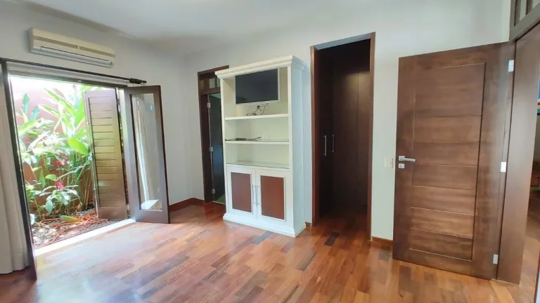 Imagem Linda mansão no Agudo Romão 1