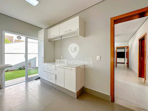 Imagem Casa de Alto Padrão à venda no Condomínio Estância Marambaia - Vinhedo