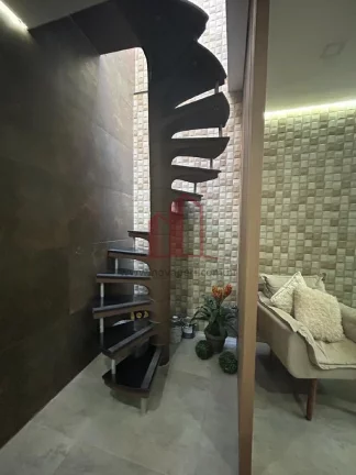 Imagem Oportunidade Imperdível: Casa à Venda no Portal das Alamedas, Franco da Rocha-SP! 3 Quartos, 1 Suíte, 3 Salas, 2 Vagas de Garagem e 218,21 m².
