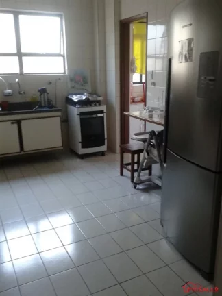 Imagem 2 dormitorios 1 suite 1 vaga 1 quadra da praia