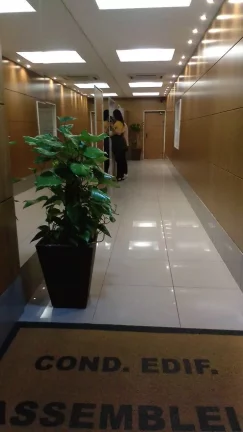 Imagem ÓTIMA SALA COMERCIAL MEDINDO 231M² NO CORAÇÃO DO CENTRO DO RIO - RJ