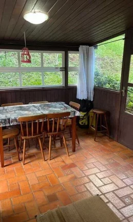 Imagem Casa para Venda em Nova Friburgo, Mury, 4 dormitórios, 1 suíte, 3 banheiros, 4 vagas
