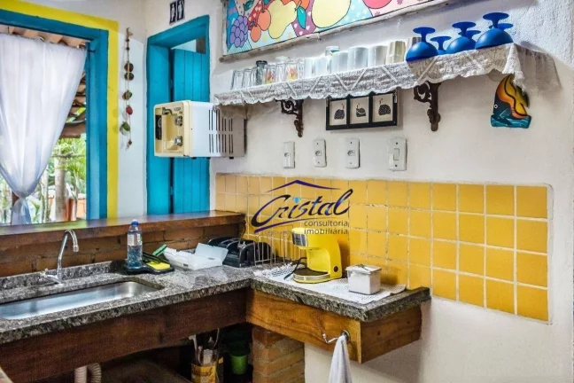 Imagem Pousada com 10 quartos à venda, 300 m² - Praia Perequê - Ilhabela/SP