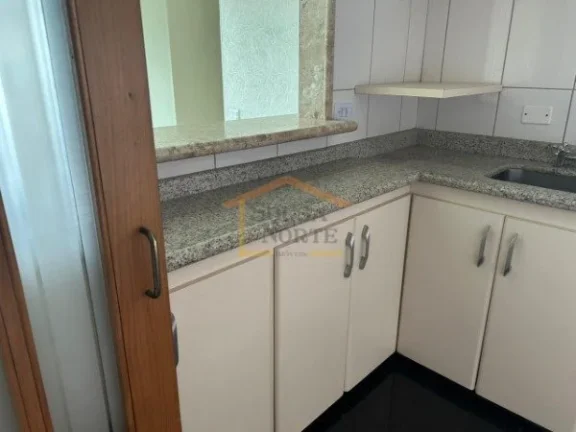 Imagem Apartamento 83m², dispõe de 3 dormitórios, sendo 1 suite, armários planejados, sala para dois am...