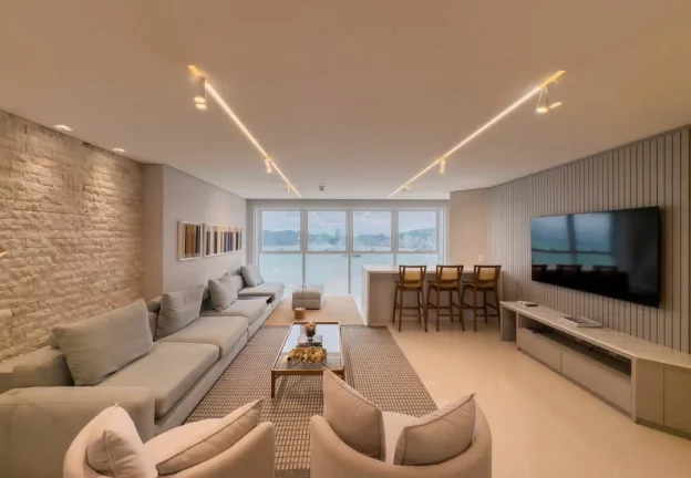Imagem Apartamento com 3 dormitórios à venda sendo 3 suítes, 164.96 m² por - R$ 10.399.000,00 - Pioneiros - Bal. Camboriú/SC