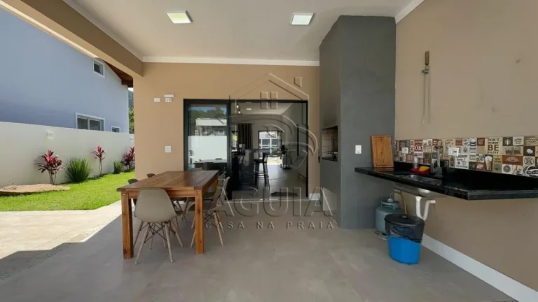 Imagem Linda casa no condomínio Lagoinha!!
