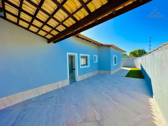 Imagem Casa ISOLADA LADO PRAIA COM PISCINA À venda em Itanhaém !