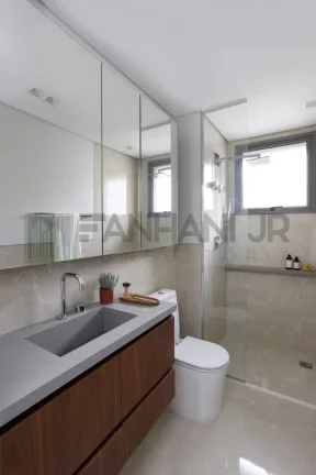 Imagem Apartamento de Luxo à Venda no Itaim Bibi, São Paulo-SP: 3 Quartos, 3 Suítes, 3 Salas, 4 Banheiros, 2 Vagas, 142m²!