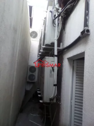 Imagem Alugo Loja comercial na Av Ana costa Vila Mathias 4 vagas