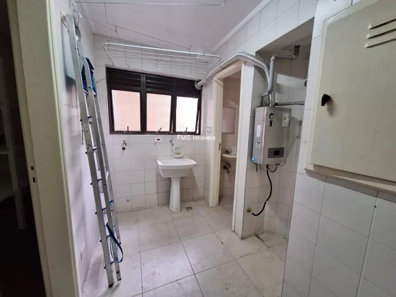 Imagem Apartamento com 3 dorm. e 1 suíte - 98m2 em Moema