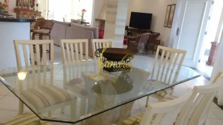 Imagem Maravilhoso Sobrado em Atlântida na Região do Caburé! composto por 04 dormitórios, 02 suítes