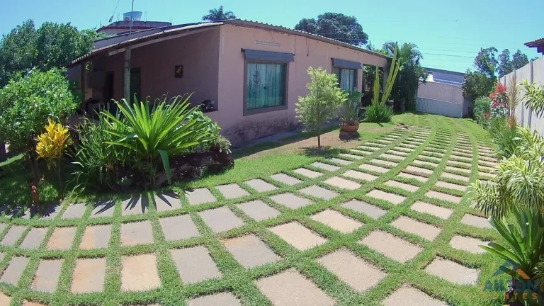 Imagem Linda Chácara com 4 Quartos à Venda no Bairro Perocão Guarapari/ES