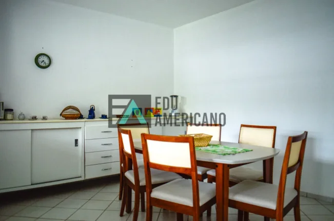 Imagem Casa em Loteamento Fechado