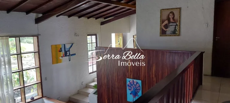 Imagem Casa com 3 dormitórios à venda, 250 m² por R$ 1.020.000 - Parque do Ingá - Teresópolis/RJ