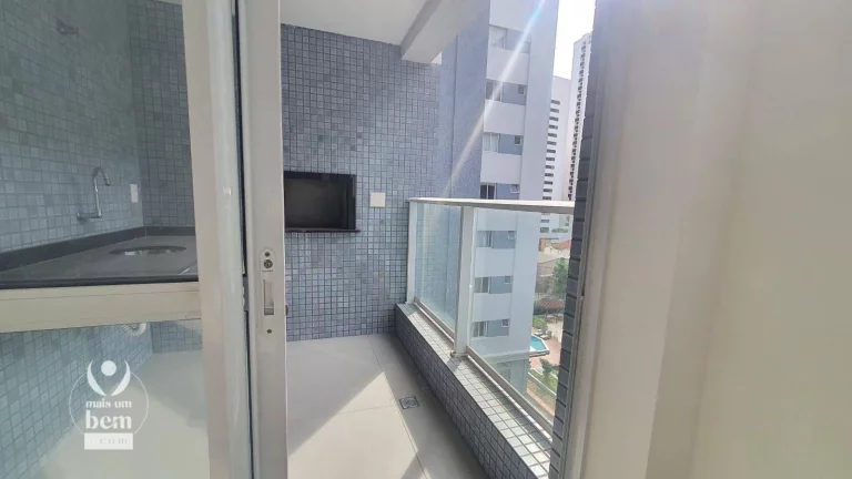 Imagem Apartamento de 95 m² com 3 quartos (1 suíte), lavabo, ampla sacada c/ churrasqueira, 2 vagas de garagem á venda por R$ 1.360.069,00 - Batel
