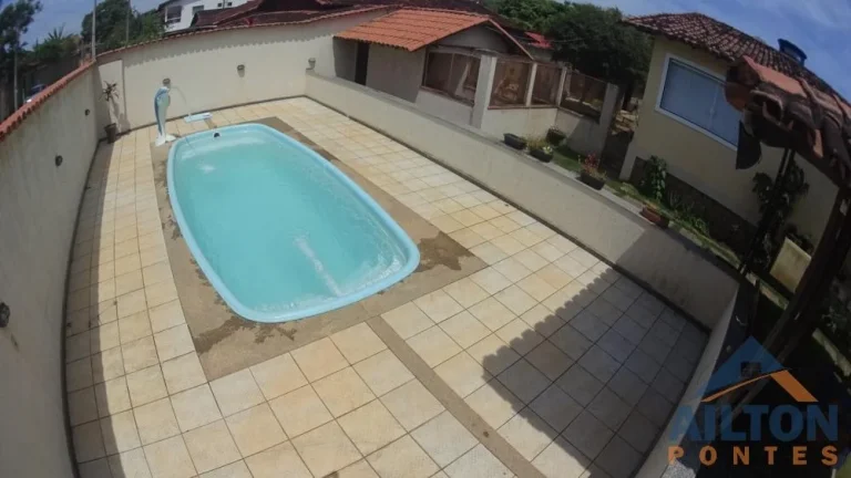 Imagem Casa Linear com 4 Quartos com 945m2 de Área Total à Venda em Praia de Santa Mônica - Guarapari/ES