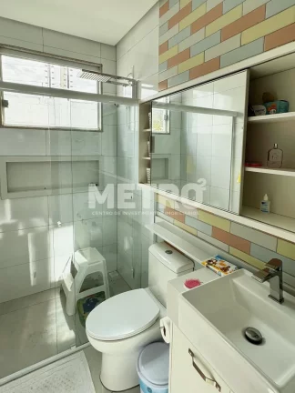Imagem Casa à venda no Eco Spa, Piscina, 4 quartos, todos suítes, sendo 02 canadenses.