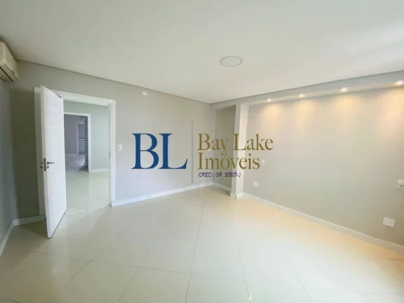 Imagem Sobrado À Venda Com 390M² - 6 Dormitórios -Piscina Na Mooca!!