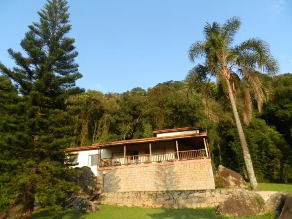 Imagem Chácara em Jundiaí, junto a serra do Japi, com piscina, poço artesiano e extensa área de mata nativa.