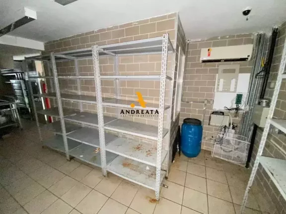 Imagem Barra da Tijuca - O2 Corporate Offices - Alugo Maravilhosa loja montada para restaurante - Aluguel R$15mil.