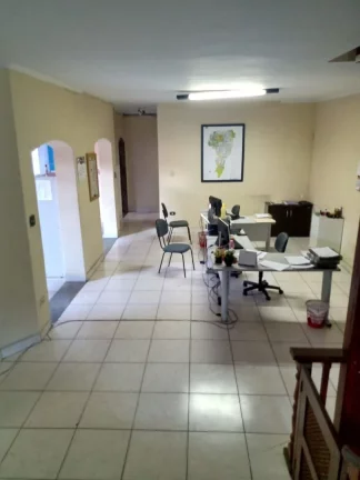 Imagem Sobrado com 2 dormitórios à venda, 356 m² por R$ 1.000.000,00 - Centro - Poá/SP