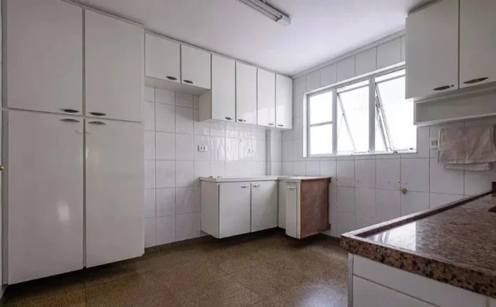 Imagem Apartamento Cerqueira Cesar - 170M², 3 Dorms, 1 Suíte, 2 Vagas.