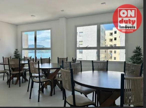 Imagem Na quadra da praia Apartamento com 2 dormitórios à venda, 76 m² por R$ 860.000 - Embaré - Santos/SP
