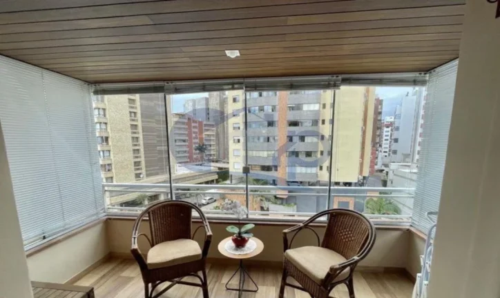 Imagem Apartamento á venda com 1 dormitório no centro de Torres/RS
