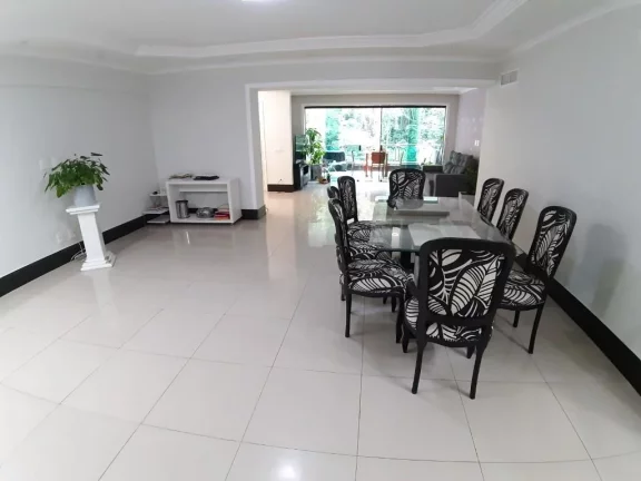Imagem PITANGUEIRAS - APTO MOBILIADO, 3 SUITES.