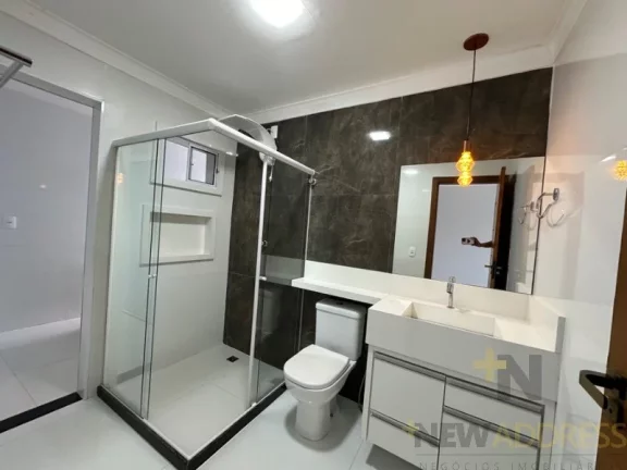 Imagem Casa Duplex com 4 quartos e espaço de cerimonial em Vila Velha