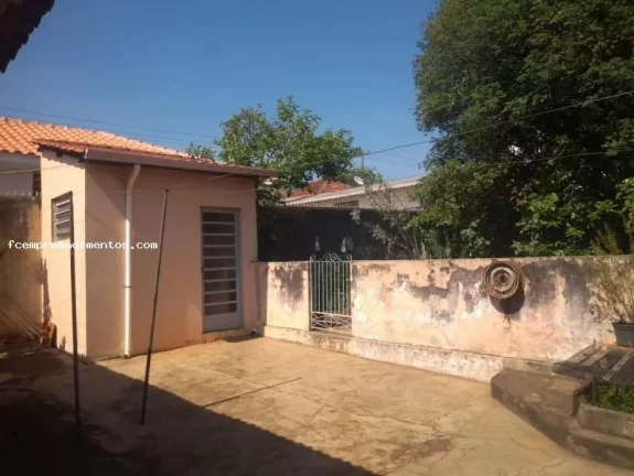 Imagem Casa para Venda em Limeira, Vila Santa Lina, 2 dormitórios, 1 banheiro