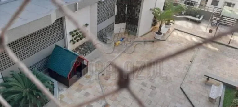 Imagem Leme - Residencial › Apartamento com 3 quarto(s) a Venda