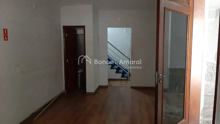 Imagem Prédio comercial à venda, localizado na Avenida Barão de Itapura, próximo à Avenida Brasil. O i...