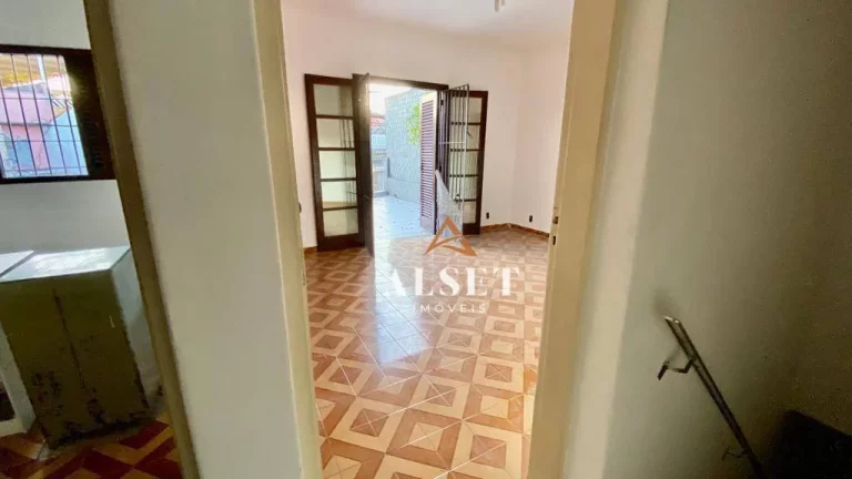 Imagem Sobrado com 3 dormitórios à venda, 151 m² por R$ 650.000,00 - Vila Olinda - São Paulo/SP
