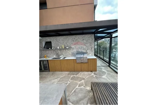 Imagem Apartamento Garden que se destaca pela localização no bairro charmoso da Vila Madalena, com 2 dormitórios, sendo 1 suite, 2 banheiros e 1 vaga .