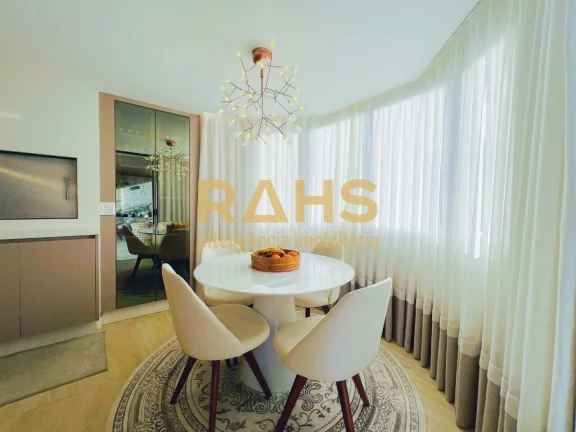 Imagem Apartamento de alto luxo na melhor região do bairro Atiradores. Com 198m², o apartamento foi total...